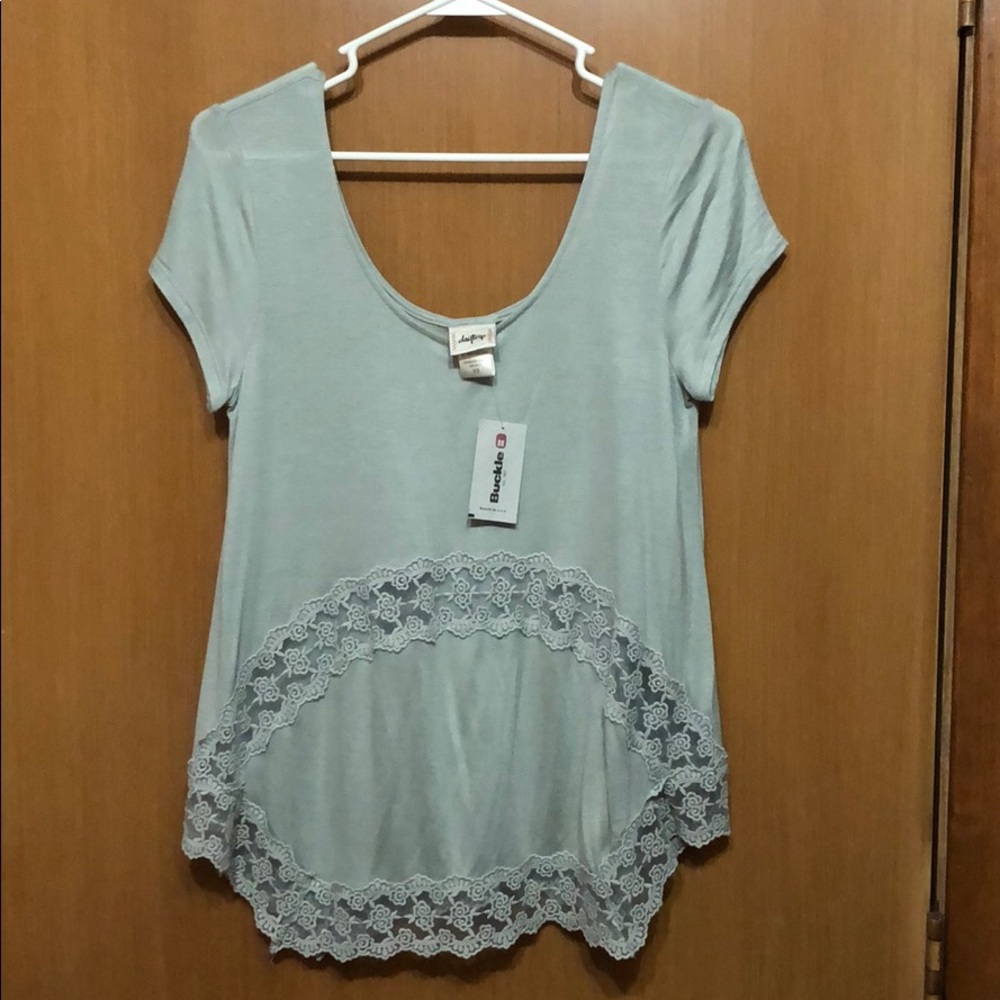 Day Trip from The Buckle flowy T-shirt